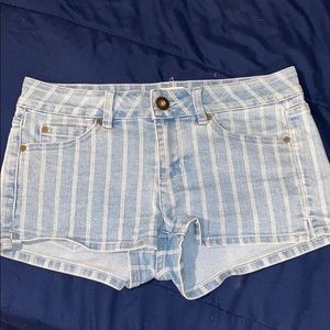 Jean striped shorts